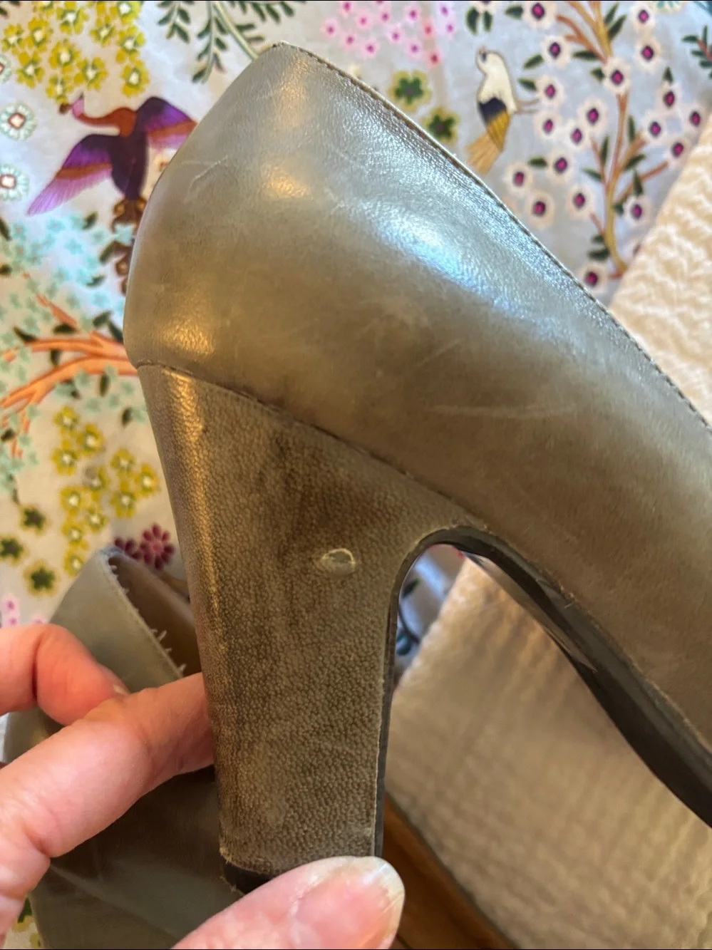 Mix Mooz High Heeled Pumps with Faux Suede Floral Accent - Grey. Size 6.5